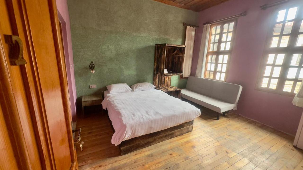 Otel Wood House Antalya Zewnętrze zdjęcie